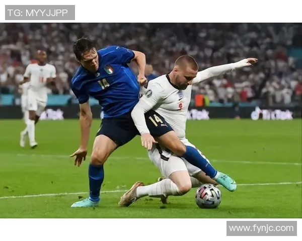 足球明星如何通过科学饮食和训练实现瘦身效果的有效方法解析